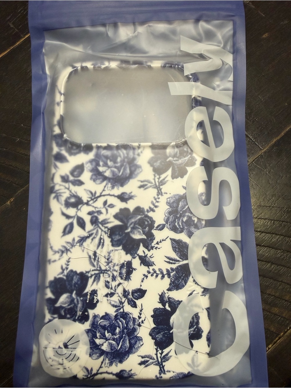 Caseen Navy Floral Protective Phone Case - White & Navy